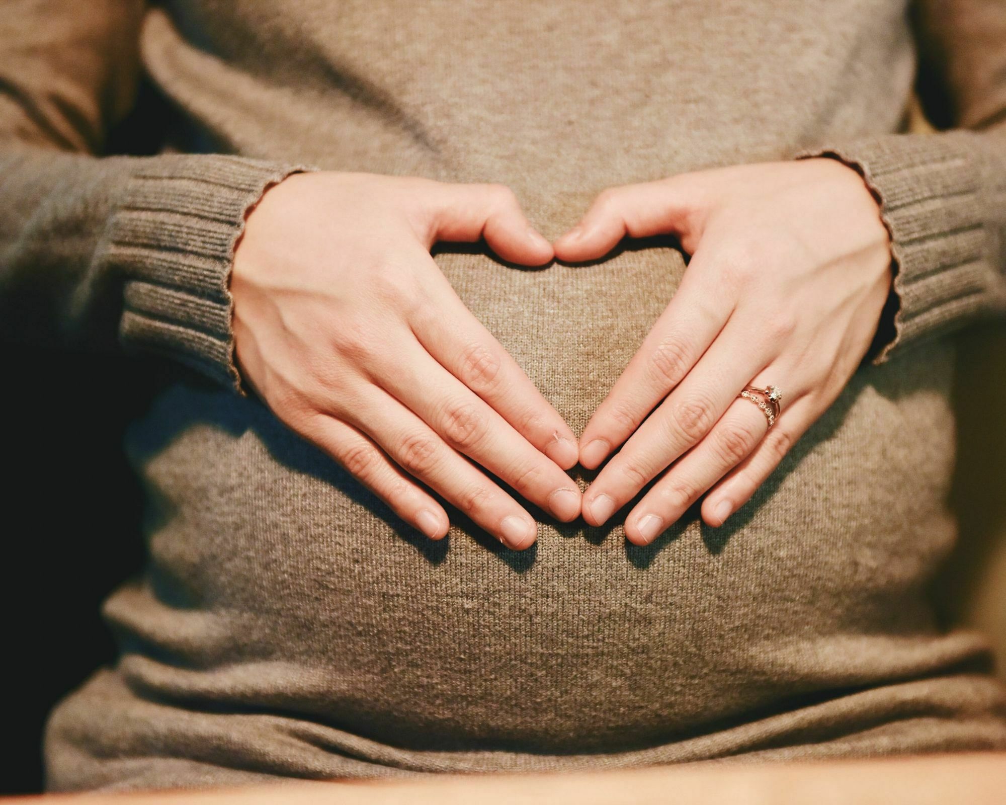 تفسير عن رؤية فاطمة الزهراء في المنام للحامل