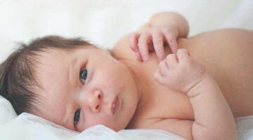 كيف أعرف أن طفلي حديث الولادة مريض … الإشارات والدلائل