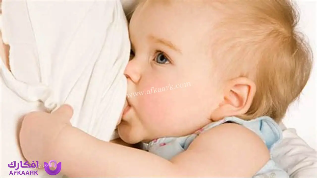 هل كثرة الرضاعة تضر الطفل 