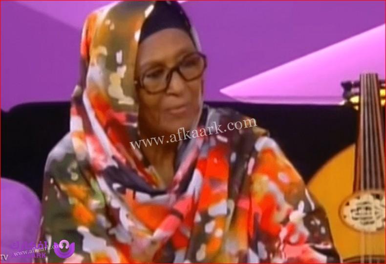 أسماء حمزة بشير: ملحنة وعازفة عود سودانية 7 أسماء حمزة